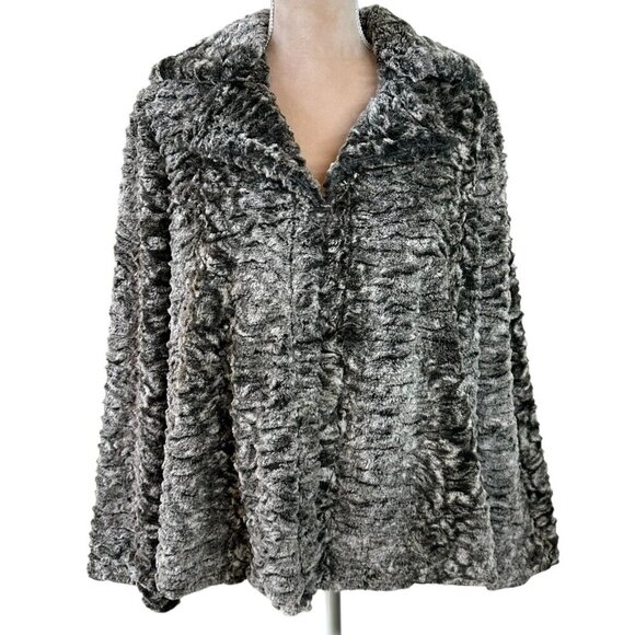 NWT Laura Ashley Woman Jewel Simplicity Gray Plush Faux Fur Jacket Size 1X - Picture 3 of 7